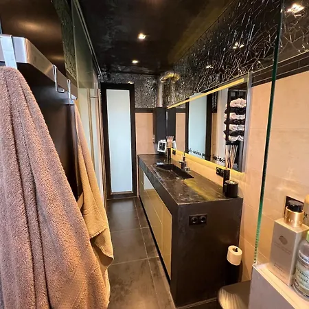 Private Loft With Rooftop & Jacuzzi In Center *