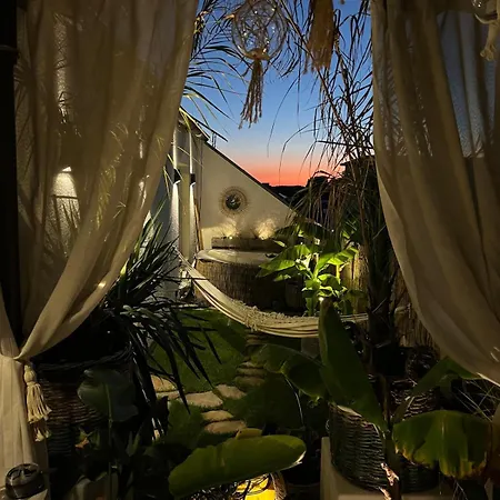 Private Loft With Rooftop & Jacuzzi In Center * دوسلدورف