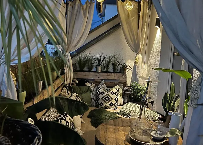 Private Loft With Rooftop & Jacuzzi In Center